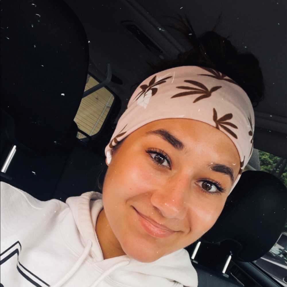 Meet your Posher, Lyndsey